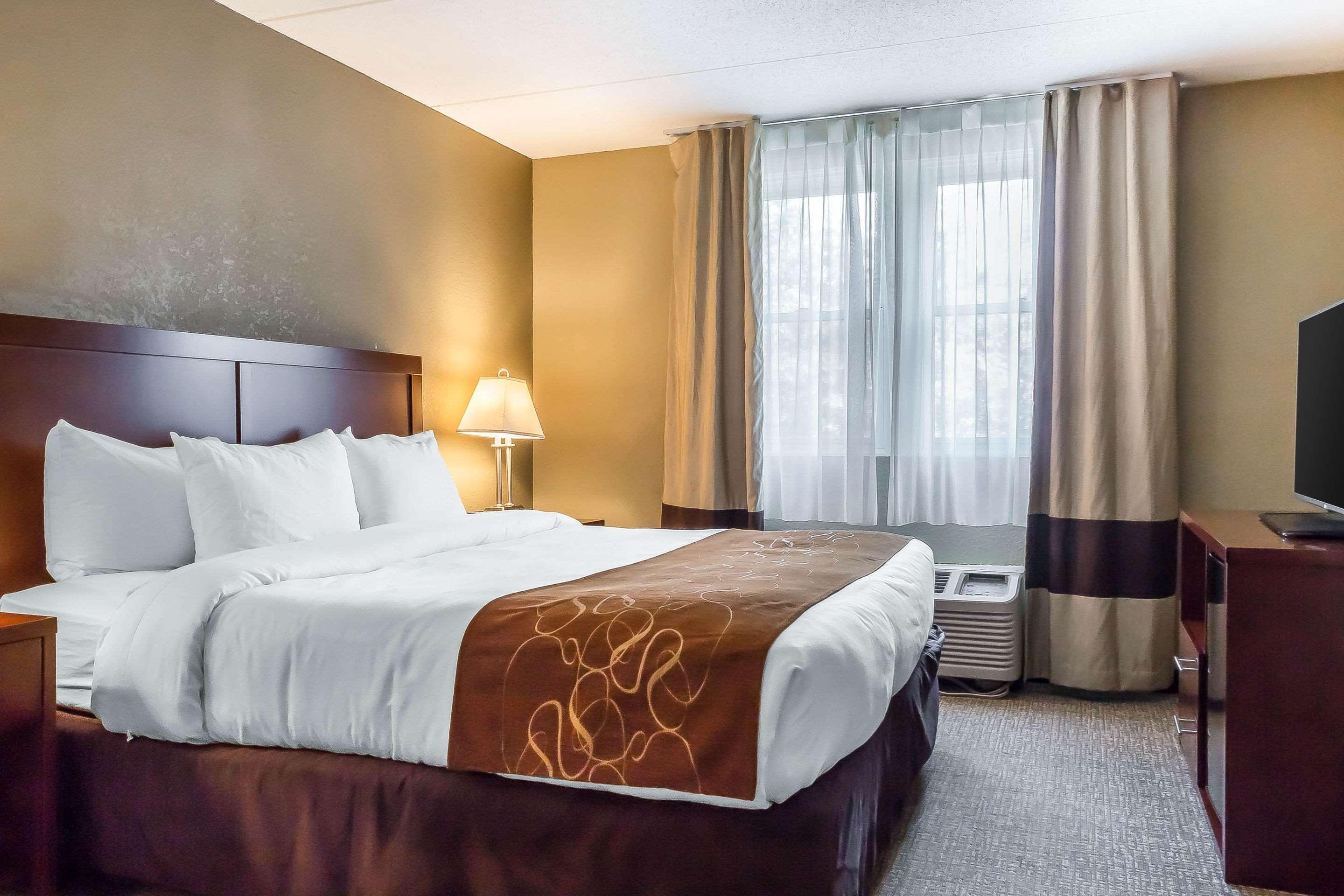 Comfort Suites Near Casinos Norwich Ngoại thất bức ảnh
